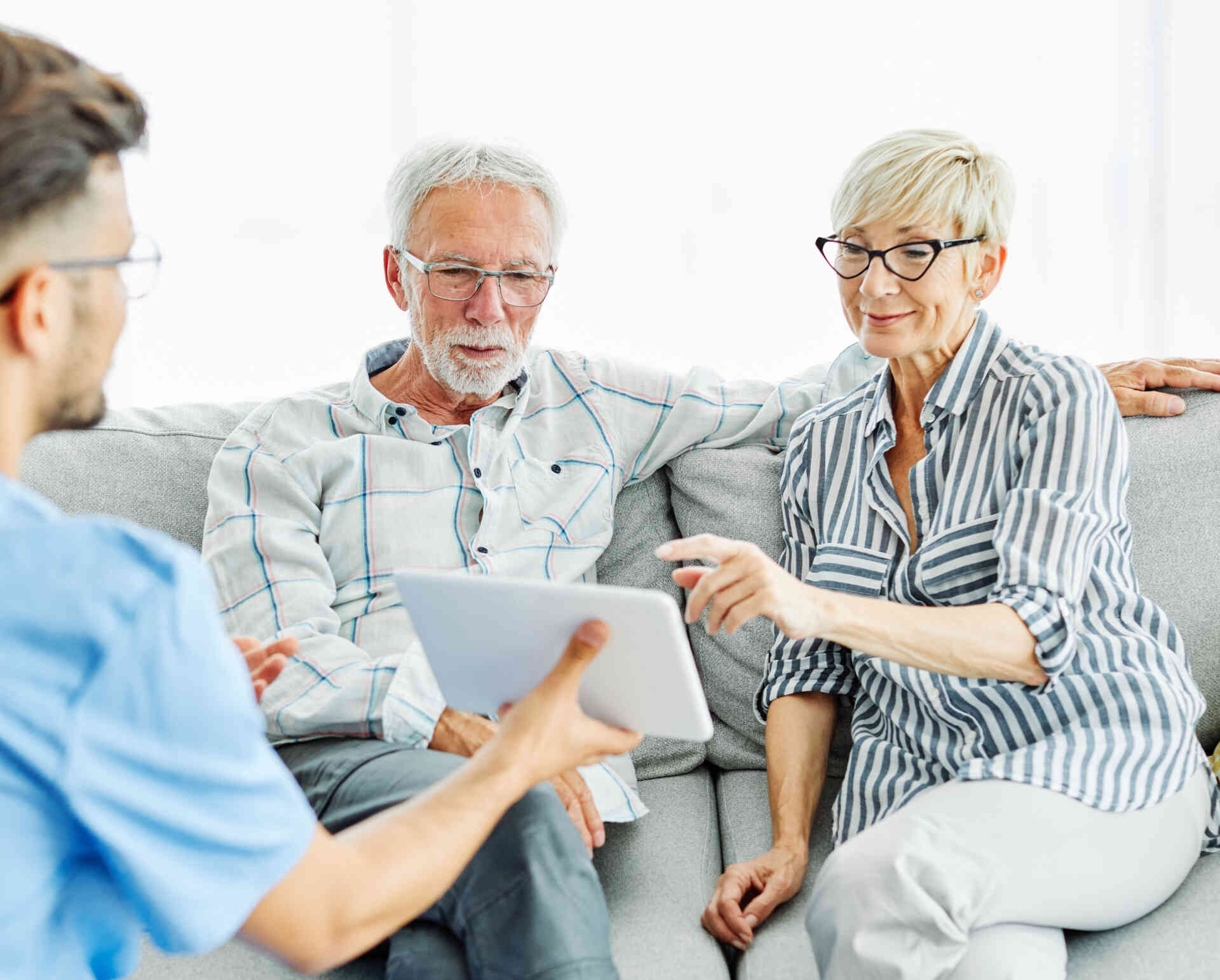 How can a Medicare Insurance Agent help me find the right plan?