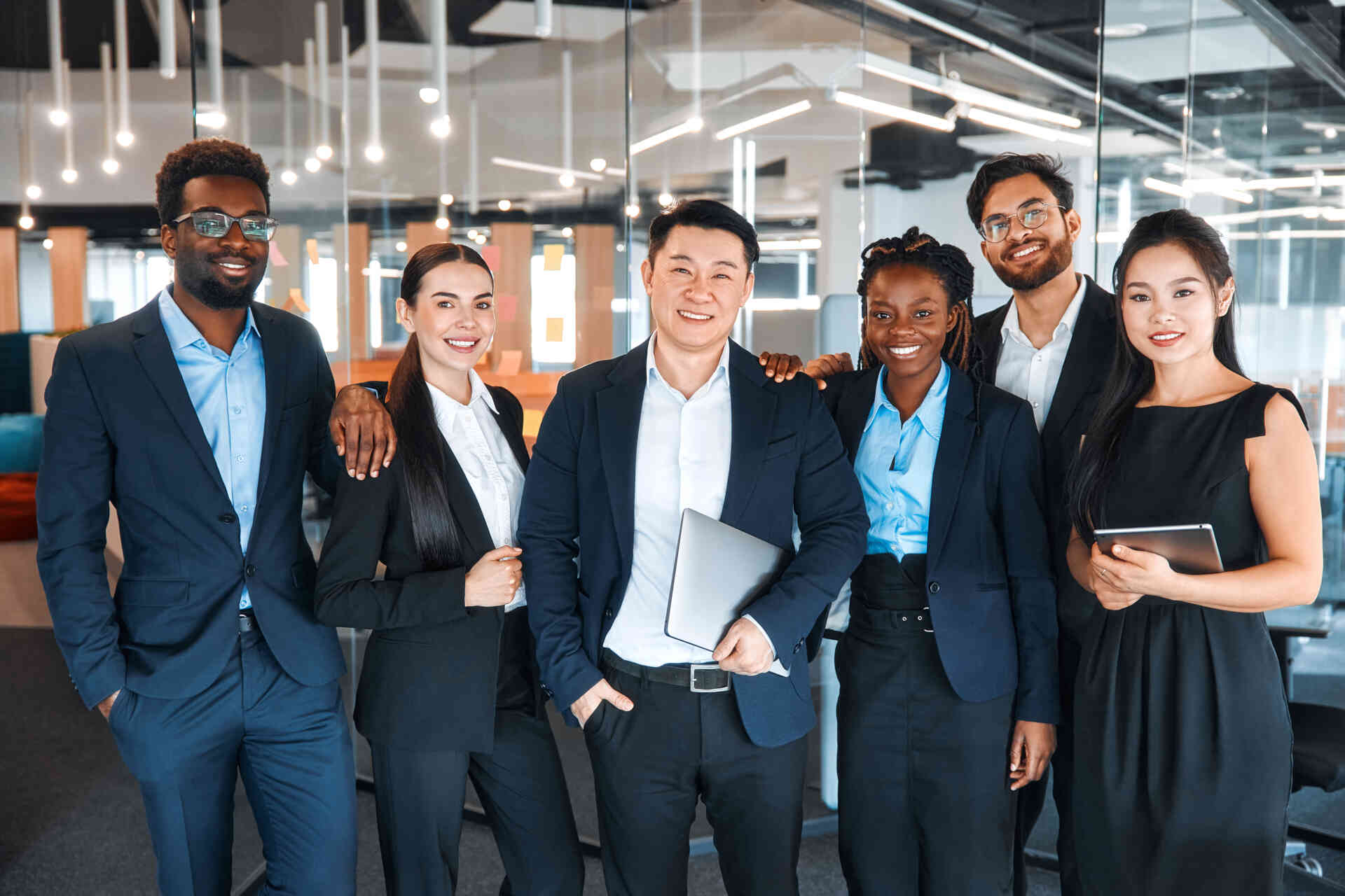 Why Work with a Group Health Insurance Broker in 2025?