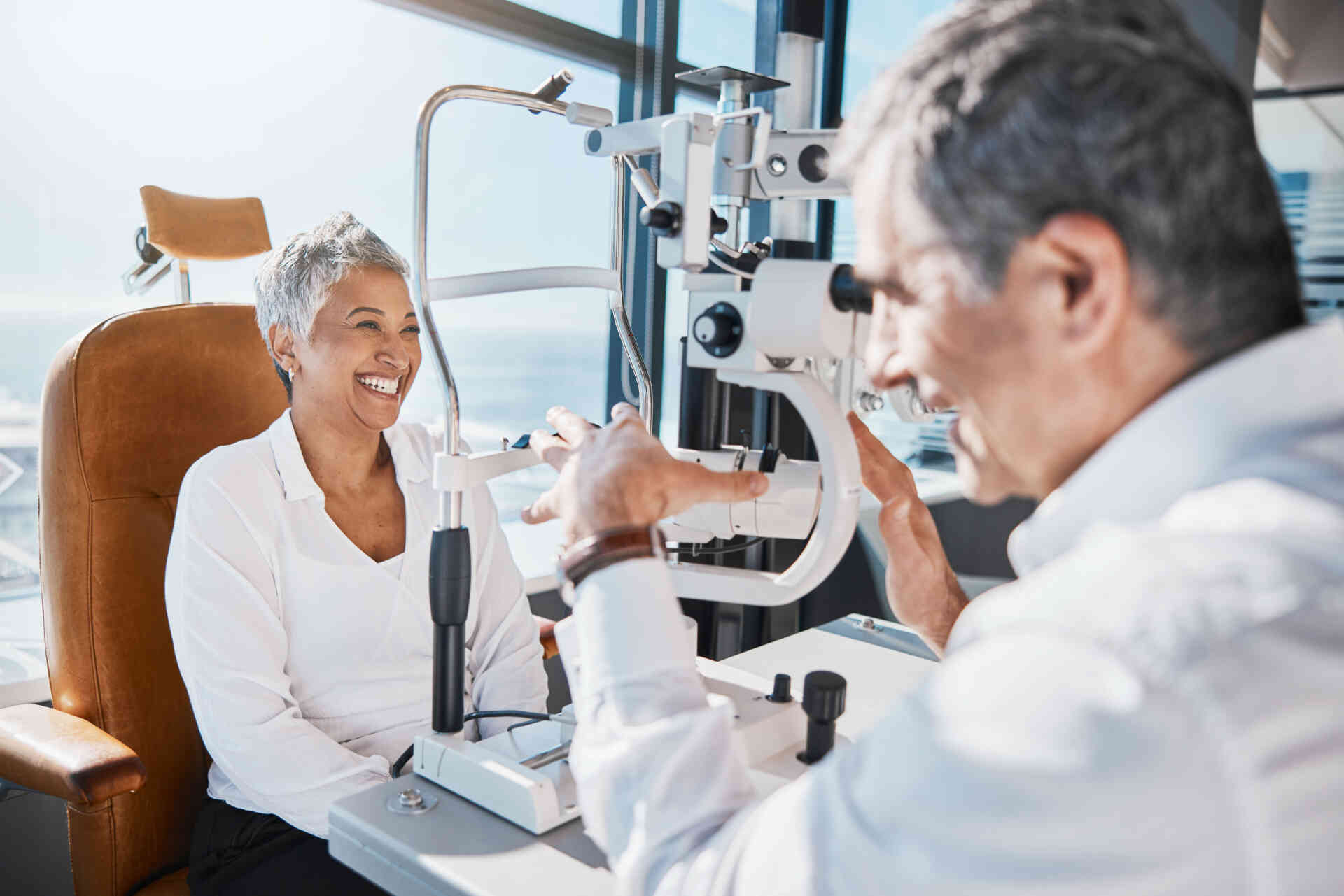 Does Medicare Cover Cataract Surgery in 2025? Hereās What You Need to Know